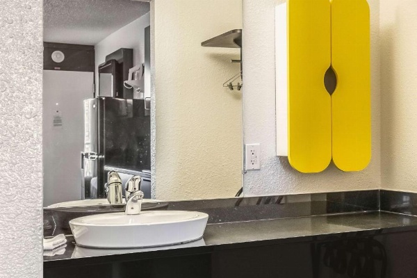 Studio 6-Little Rock, AR - West image 20