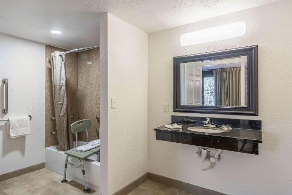 Studio 6-Little Rock, AR - West image 22